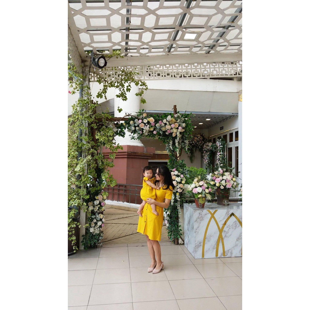 Đầm Cánh Tiên Vàng cực xinh cho Mẹ & Bé chất Linen Hàn Cao Cấp 3 Đậu Đậu-SB04