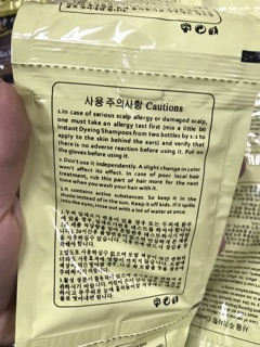 Lẻ 1 gói dầu gội nhuộm đen tóc