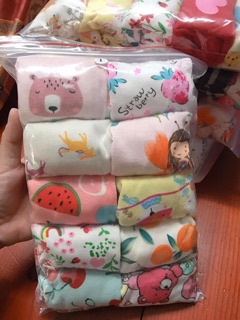 Quần carters bé trai