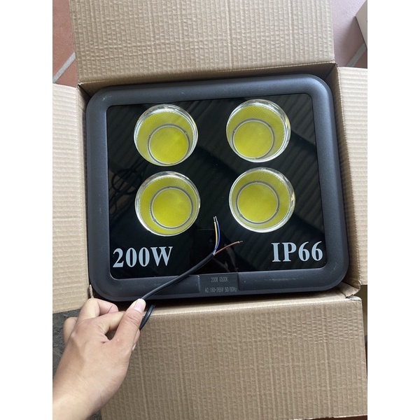 Đèn led pha cốc 50w, 100w, ,200w IP66 ngoài trời siêu sáng BS