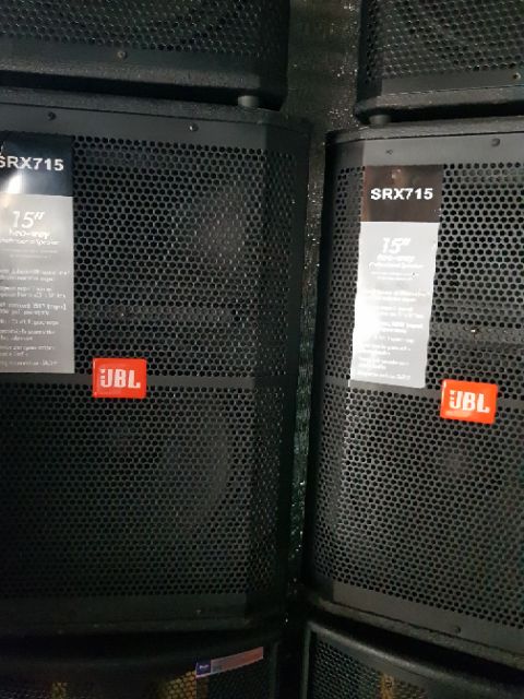 Loa jbl 715