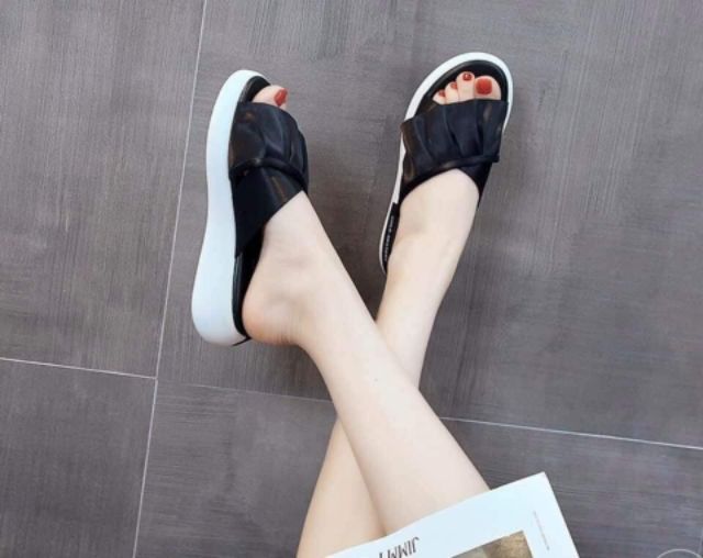 Dép quai ngang phối viền tiểu thư😍