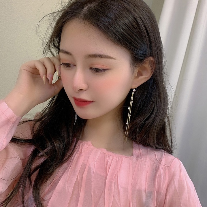 Khuyên tai tua rua phong cách hàn quốc thanh lịch cho nữ