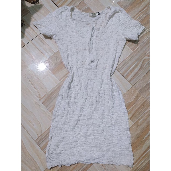Đầm nữ 48kg chỉ 10k.