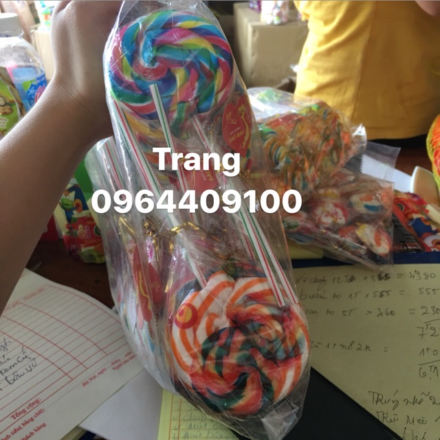 Túi 50 cây kẹo mút tròn