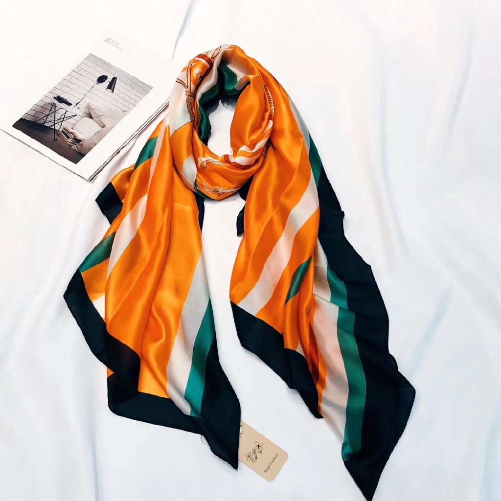 Khăn Choàng Lụa Mềm In Hình Ngựa Thời Trang Đi Biển Mùa Hè Cho Nữ