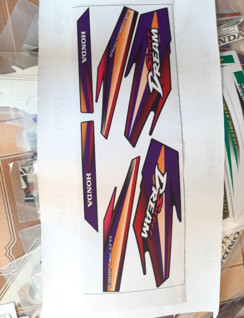 Bộ tem xe Super DREAM tím đời đầu