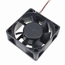Quạt Tản Nhiệt Nhựa Màu Đen 90 X 90 X 25mm Quạt 12V Loại Tốt - Quạt 9cm