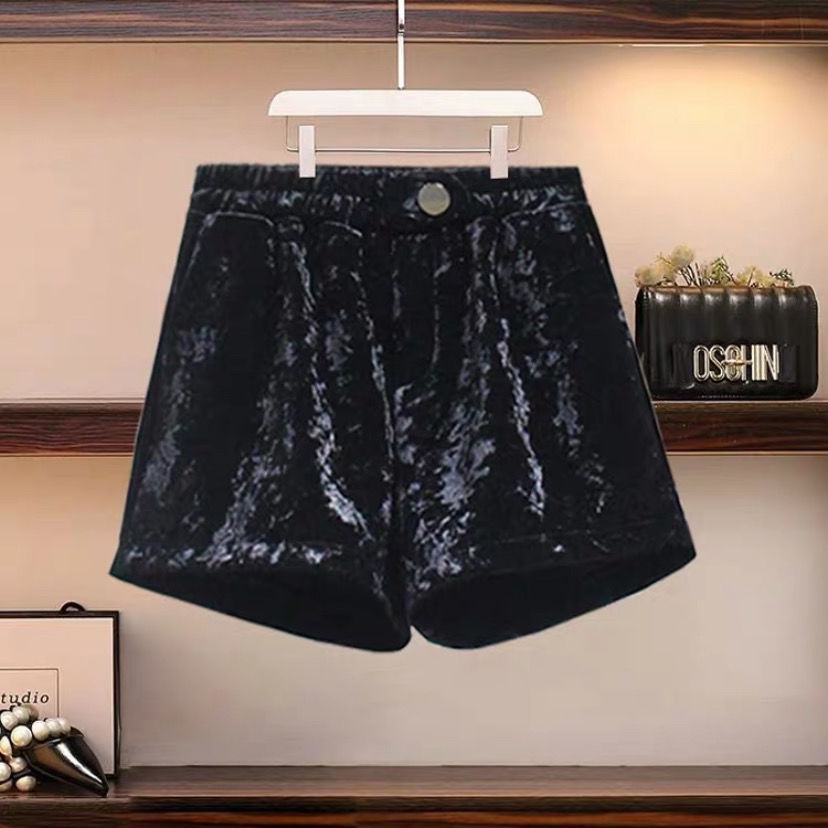 Quần short vải nhung ống rộng lưng cao đính đá phong cách Châu Âu thời trang thu đông cho nữ