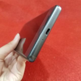 Điện thoại SONY XPERIA X PERFORMANCE SOV33