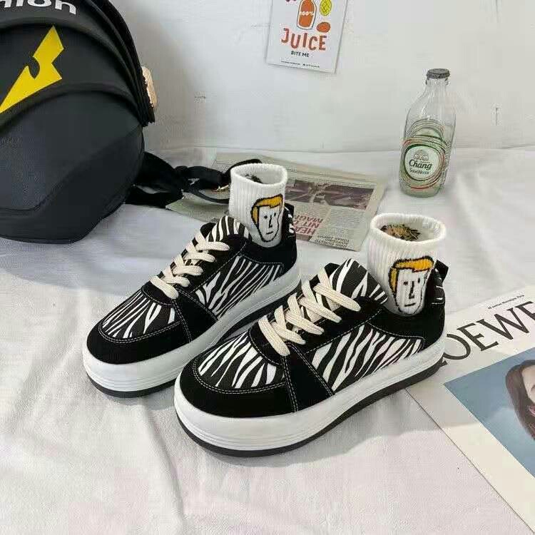 Giày thể thao sneaker nữẢNH THẬT  kiểu dáng mới VẰN NGỰA