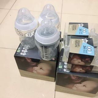 Bình sữa Tommee tippee 250ml - Hàng xách tay Us