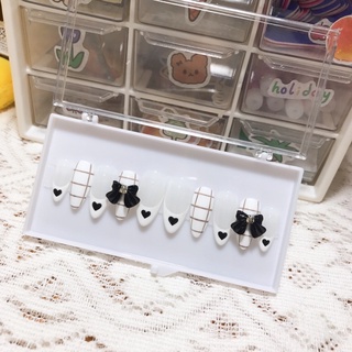 Nail box móng úp thiết kế đính nơ đen