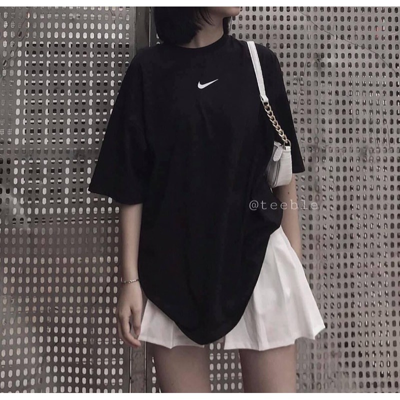 Áo Thun Trắng Đen Thêu Logo Size M,L
