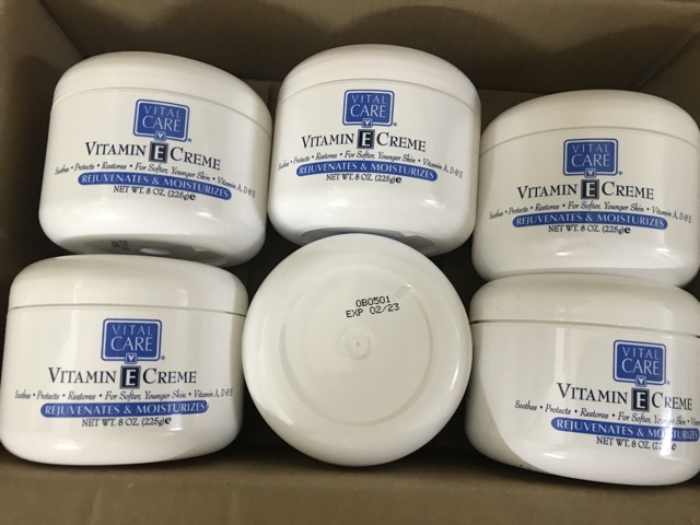 Kem Dưỡng Da Toàn Thân Vital Care Vitamin E
