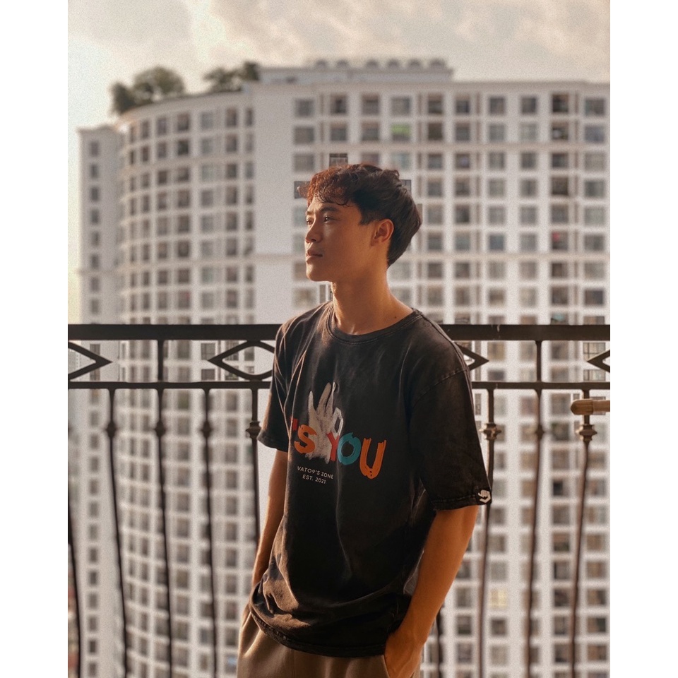 [Áo Văn Toàn - It’s You Tee Vato9] | BigBuy360 - bigbuy360.vn