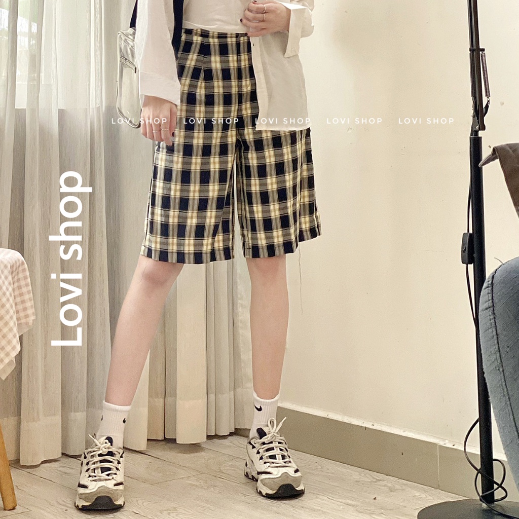 Quần caro dáng lửng qua gối Lovi