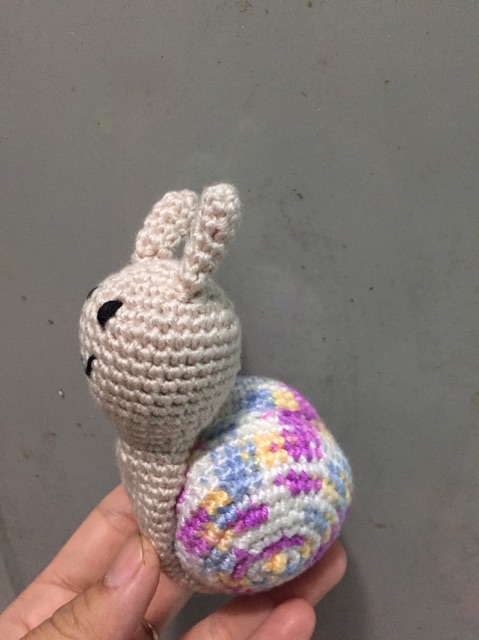 Ốc sên đan len handmade