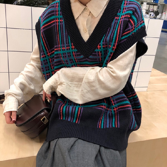 Áo Sweater Không Tay Dáng Rộng Cổ Chữ V Hoa Văn Kẻ Ô Phong Cách Nhật Bản