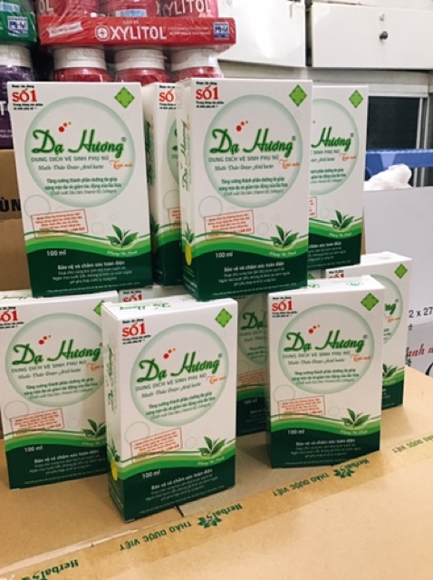 Dung dịch vệ sinh phụ nữ Dạ Hương 100ml hương trà xanh