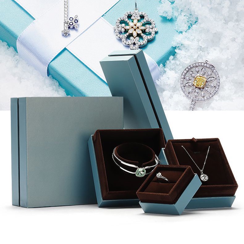 Hộp Đựng Trang Sức Bằng Da Sang Trọng