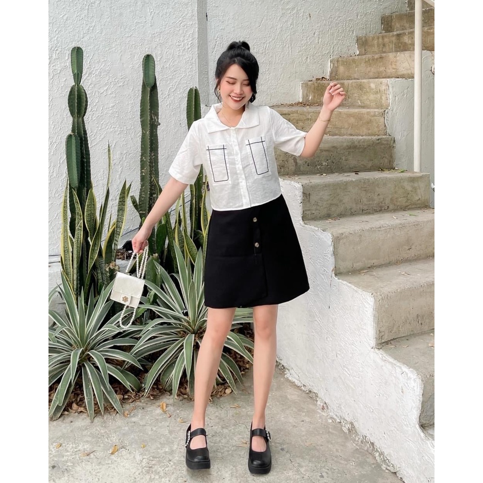 Áo sơ mi croptop hai túi tay ngắn, Áo nữ viền túi phong cách hàn quốc chất vải đũi free size từ 40kg đến 50kg..