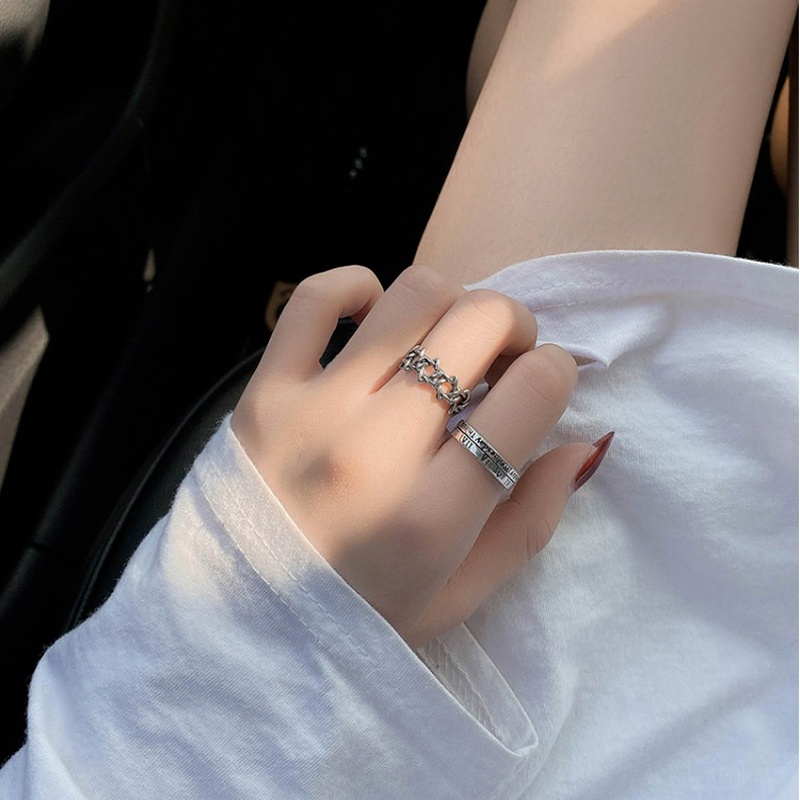 Nhẫn đeo tay kim loại hình ngôi sao xinh xắn cho nữ