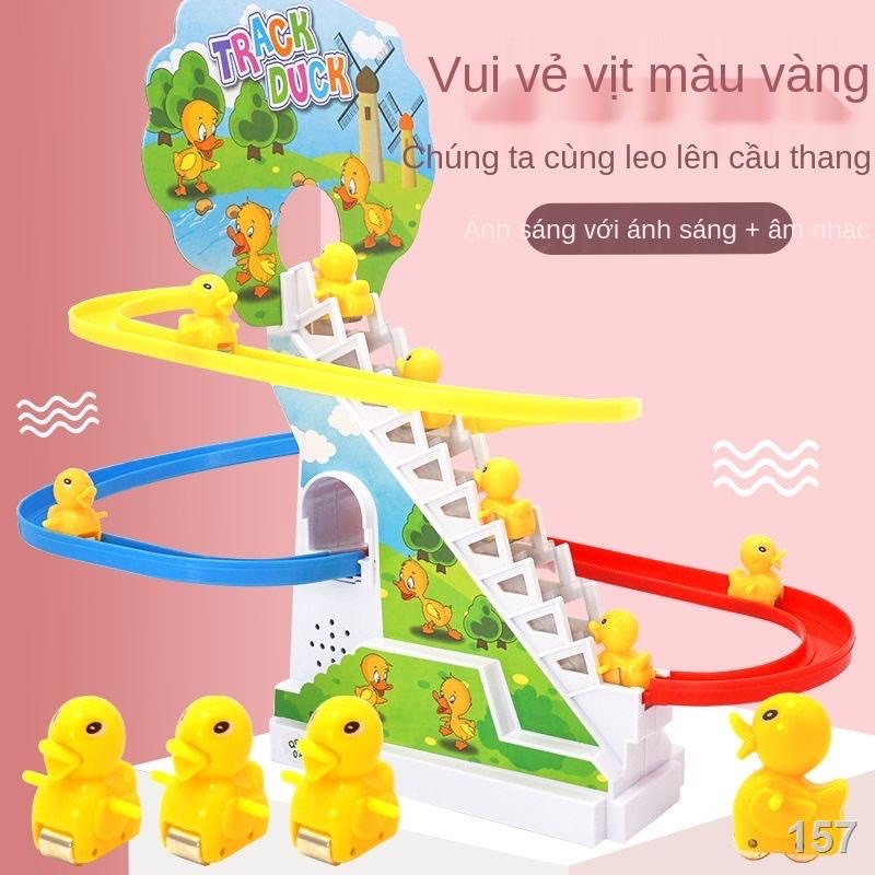 Đồ Chơi Cầu Trượt Vịt Vàng Leo Thang Phát Nhạc Cực Vui Tai Cho Bé Yêu