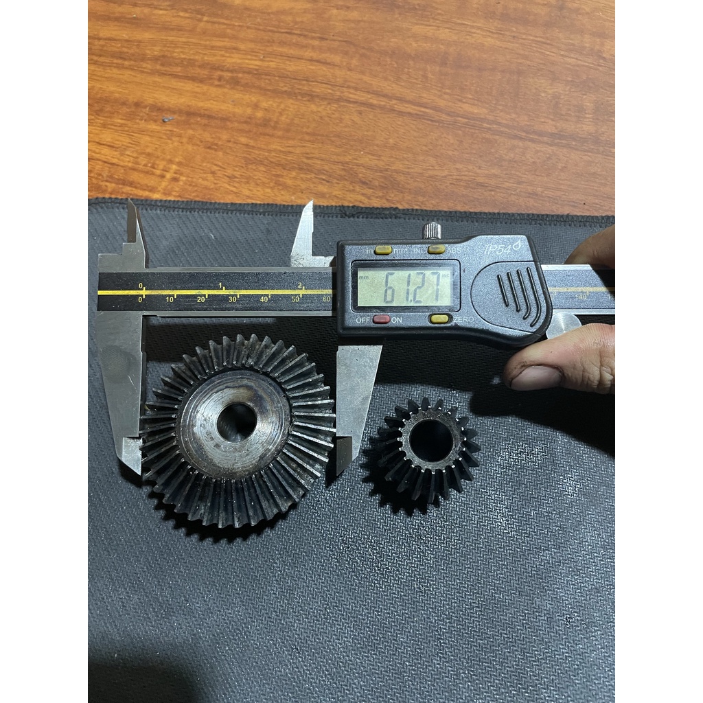 BÁNH RĂNG CÔN THẲNG Z20/Z40 M1.5- TỶ LỆ 1:2