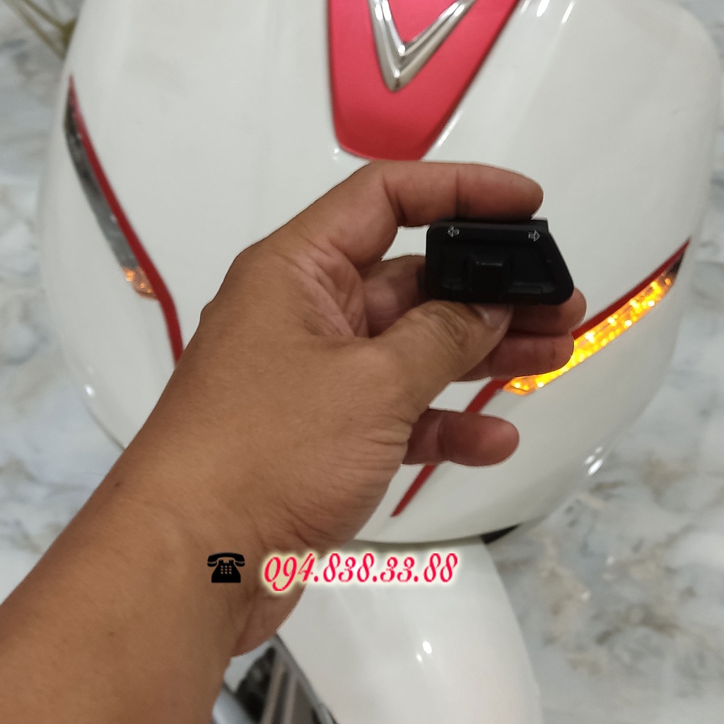 Công tắc Hazard Cho xe Klara A2/S22/Feliz/Feliz S