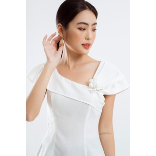 Áo lệch vai cách điệu EDINI - A1101