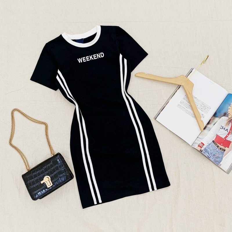 Váy body cổ tròn kẻ sọc WEEKEND