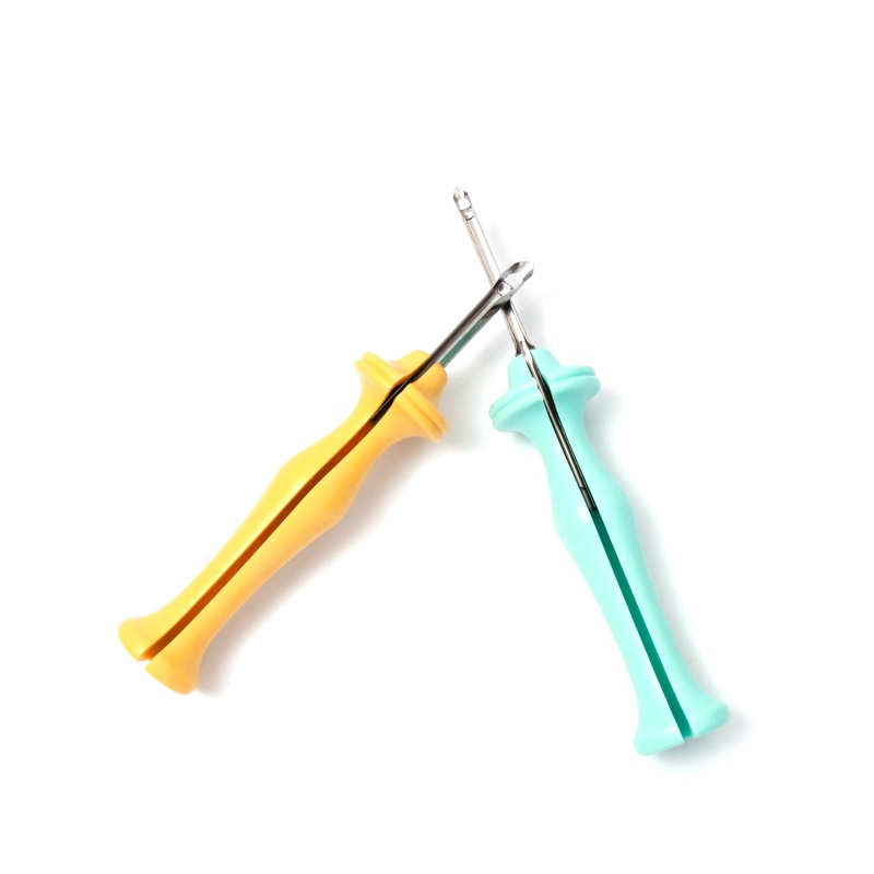 Bút Thêu Tay Cầm Bằng Kim Loại Tiện Dụng Và Bền