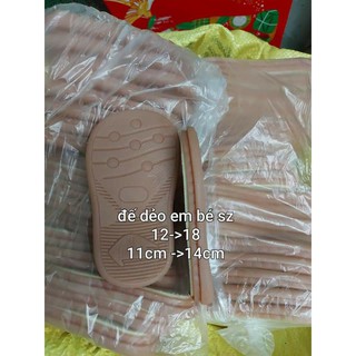 Đế giày em bé bằng nhựa dẻo