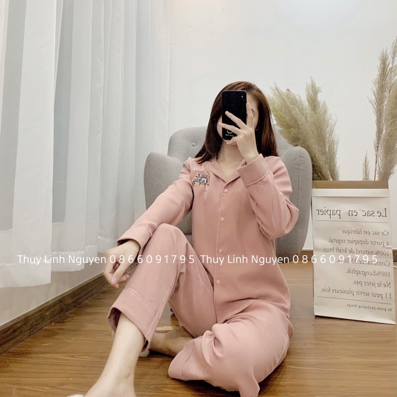 Bộ ngủ nhung tăm hình thêu | BigBuy360 - bigbuy360.vn