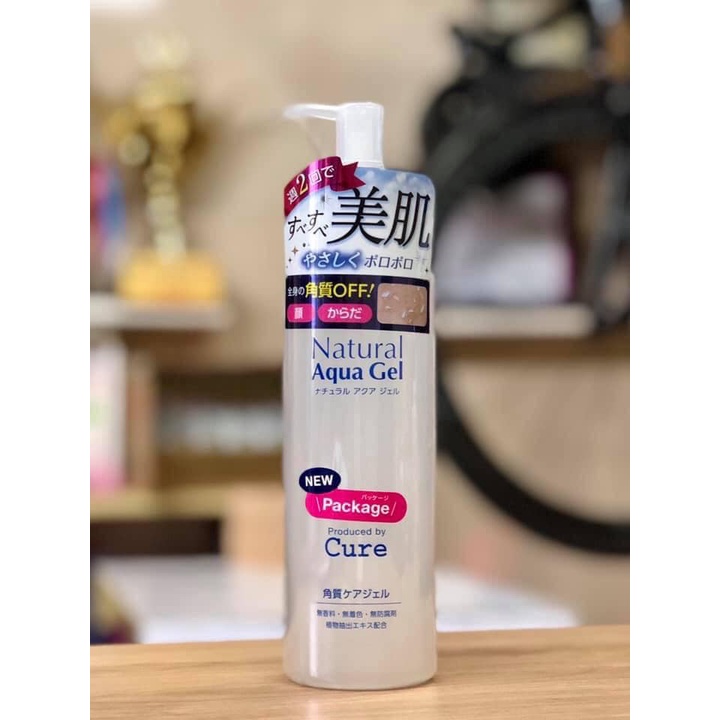 Tẩy tế bào chết Cure Natural Aqua Gel
