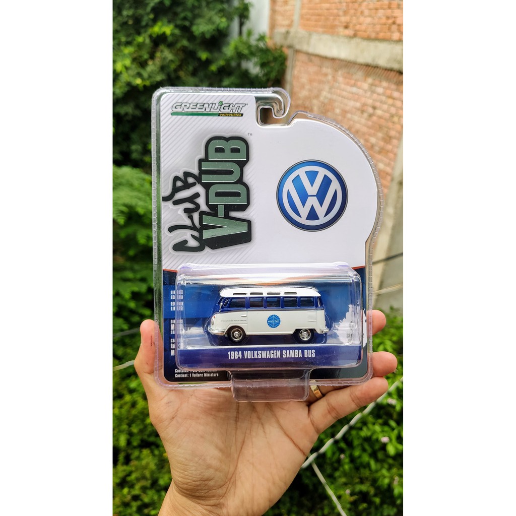 Mô hình tĩnh Greenlight Volkswagen bus samba Pan Am tỷ lệ 1:64