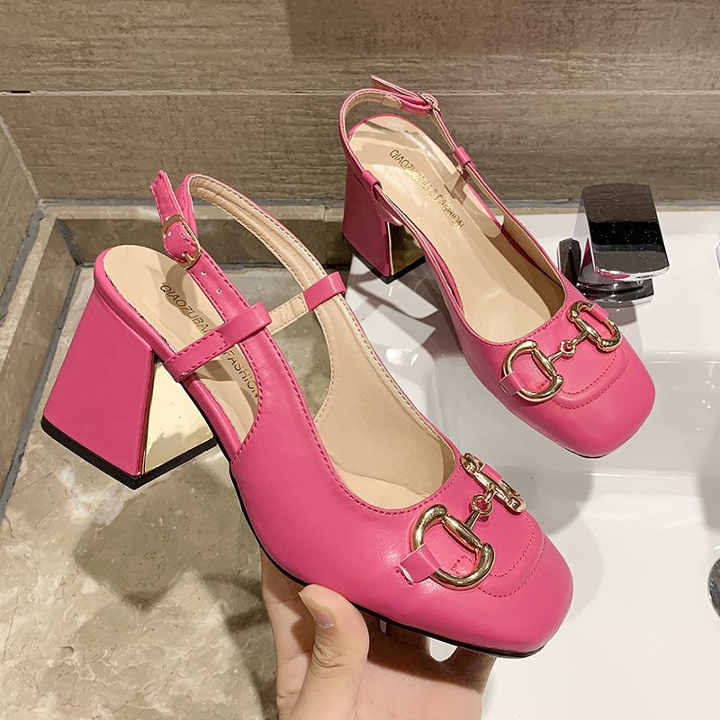  Giày sandal đế dày thấp mũi bo vuông tròn thời trang dành cho nữ