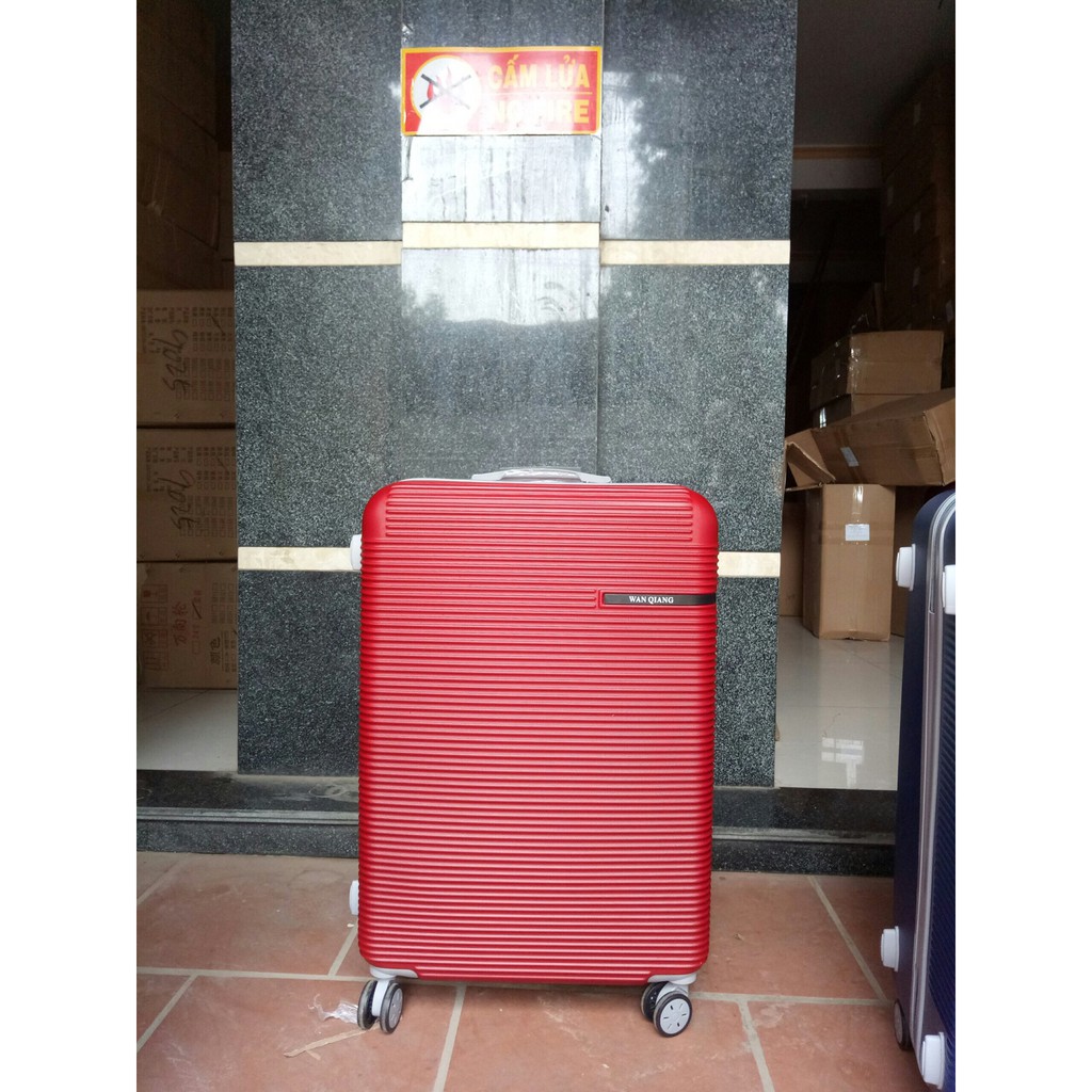 Vali nhựa sọc, bịt góc chống xước, chống va đập cao cấp VL25 size 20. Ảnh thật tự chụp nhé.