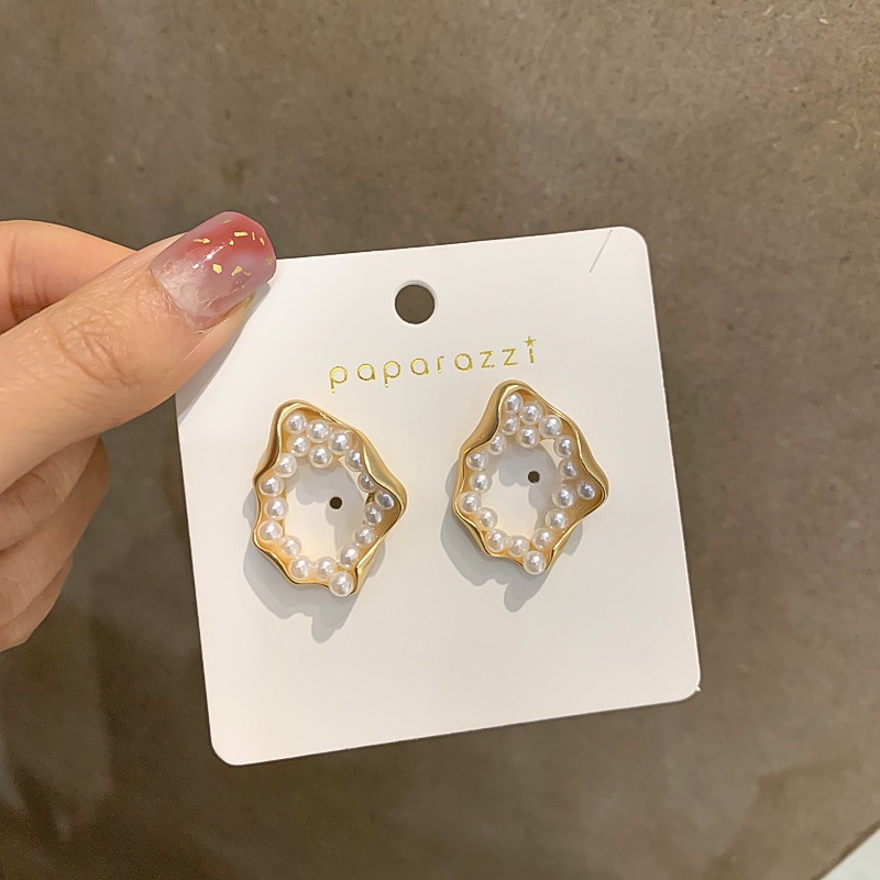 Mới Đôi Khuyên Tai Đính Ngọc Trai Thiết Kế Tinh Tế