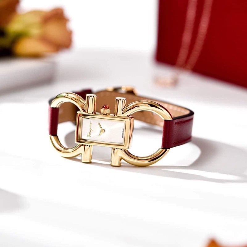 Đồng hồ nữ Salvatore Ferragamo Double Gancini