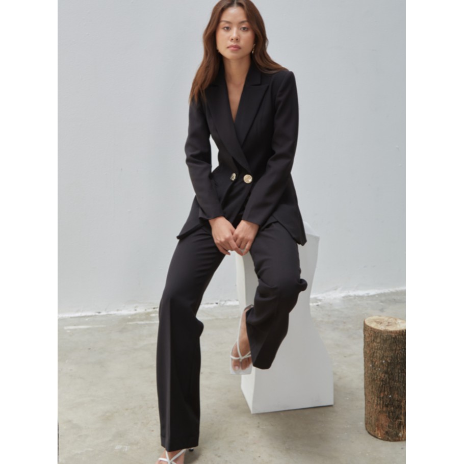 COCO SIN - Áo Vest Đen Nút Gold | BigBuy360 - bigbuy360.vn