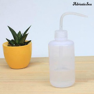 Bình Đựng Nước Có Vòi Dài Dễ Sử Dụng