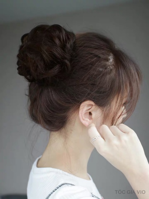 CAO CẤP- Tóc búi cột xoăn