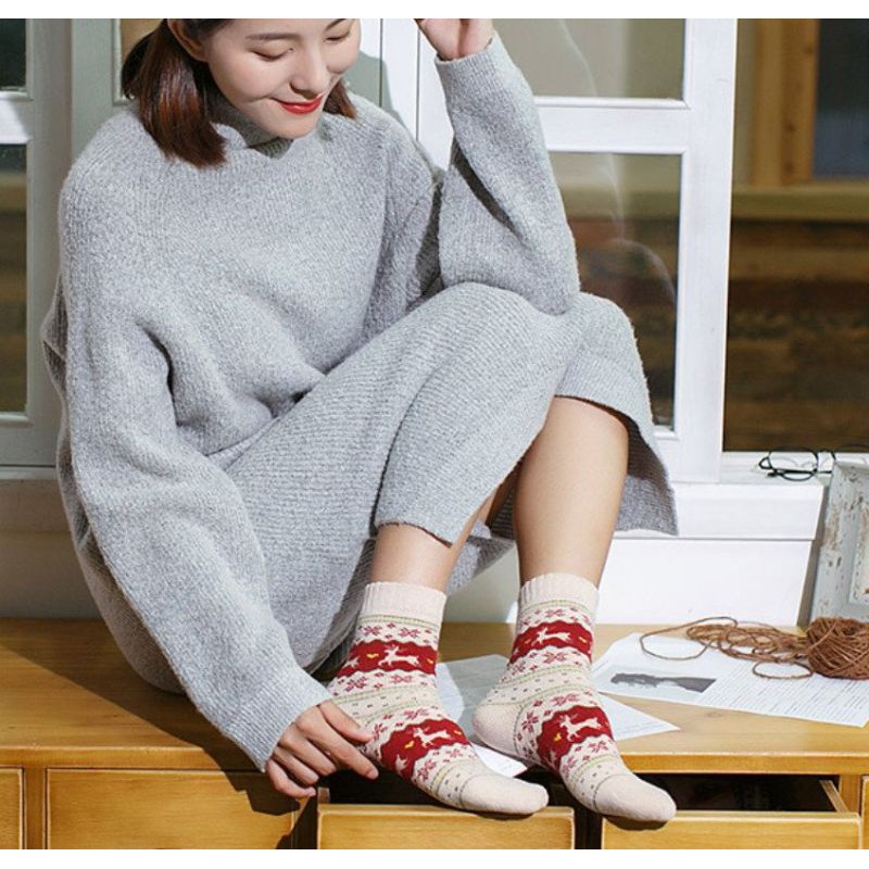 Tất vớ thổ cẩm tuần lộc Giáng Sinh đẹp rẻ dễ thương làm quà Noel ý nghĩa tặng người thân, bạn bè