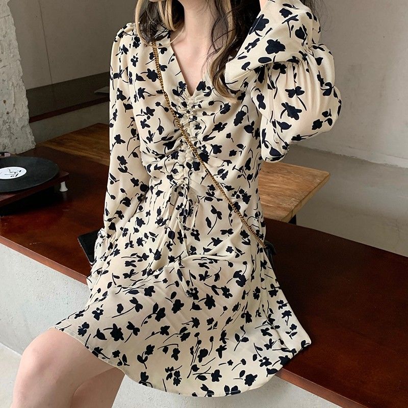 Đầm Hoa Cổ V Thời Trang Nữ Tính