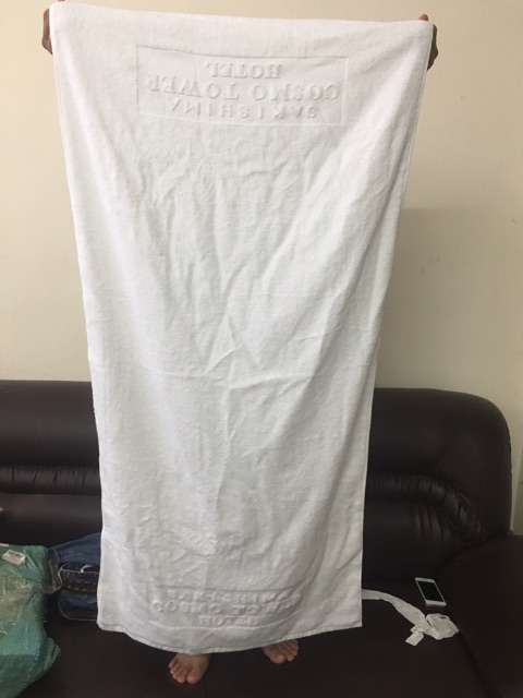 Khăn tắm trắng khách sạn cao cấp 500 gram 70x140 cm siêu dày