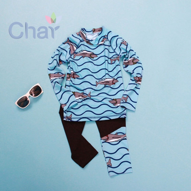 Bộ áo thun tay dài + quần dài đồ bơi cho bé trai | BigBuy360 - bigbuy360.vn