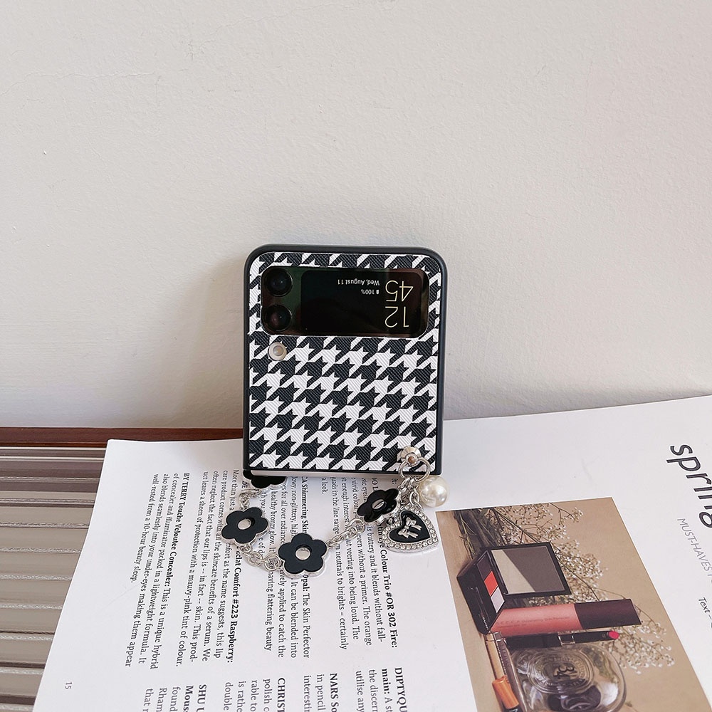 Bao Da Điện Thoại Nắp Gập Chống Sốc Có Dây Xích Thời Trang Cho Samsung Galaxy Z Flip 3 Flip 4 3 / 4