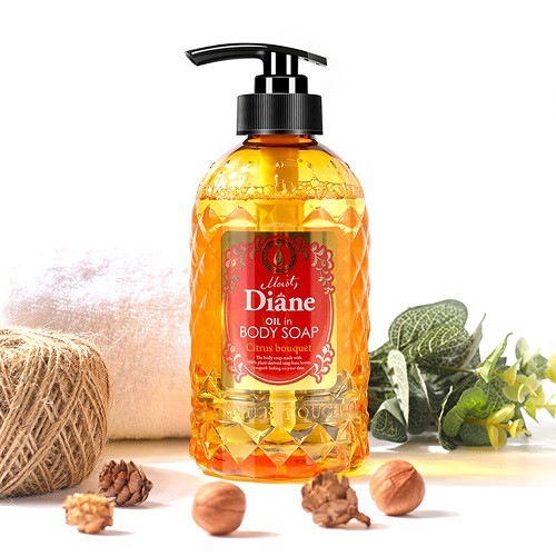 Sữa tắm giàu độ ẩm Moist Diane Oil in Body Soap Citrus Bouquet -500ml